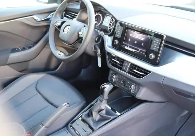 Angebotsdetails Skoda Kamiq 1.0 TSI Ambition *PDC*AHK*SHZ* Graphite Grau Metallic