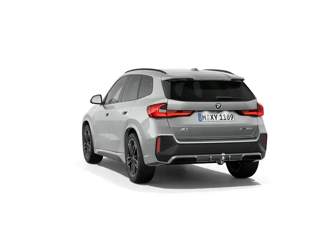 Angebotsdetails BMW X1 sDrive20d Steptronic Spacesilber Metallic