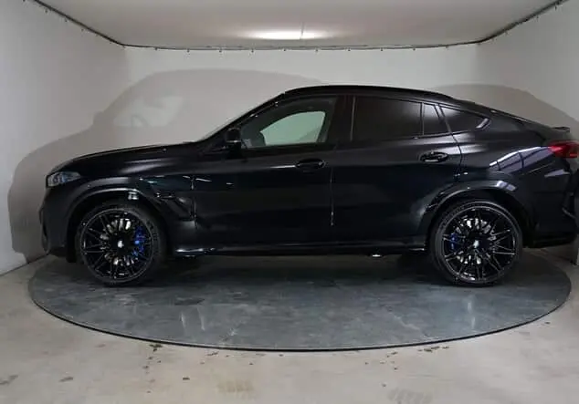 Angebotsdetails BMW X6 BMW M Competition 460 kW (625 PS) 8-Gang Steptronic xDrive 4.4 Allrad Saphirschwarz metallic