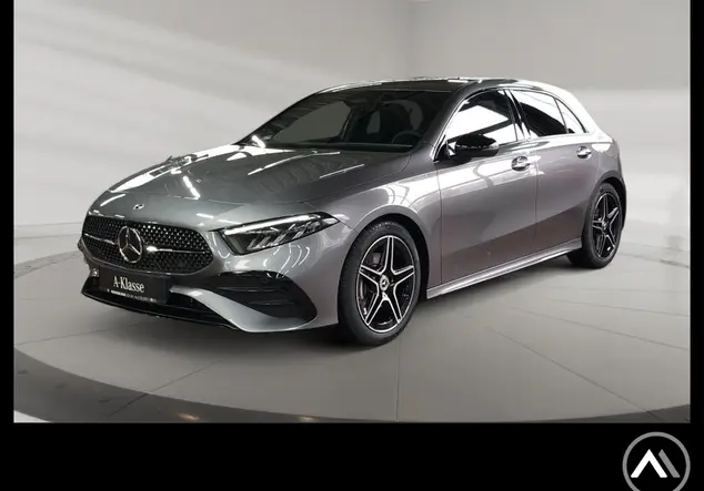Angebotsdetails Mercedes-Benz A 180 ++sofort verfügbar++ Graulack mountaingrau
