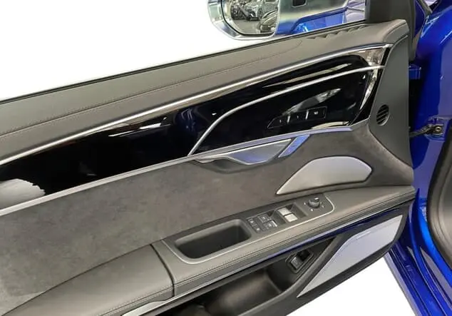 Angebotsdetails Audi S8 4.0 TFSI ++sofort verfügbar++ Ultrablau