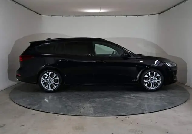 Angebotsdetails Ford Focus Turnier ST-Line X Ford 1.0 EcoBoost Hybrid 114 kW (155 PS) 7-Gang-Automatik Agate Black Metallic/Schwarz