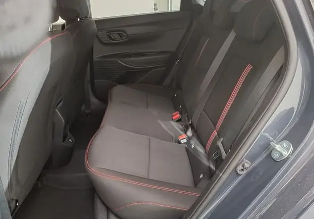 Angebotsdetails Hyundai i20 Hyundai i20 N-Line Style 1.0 T-GDI 74 kW (100 PS) 7-Gang-DSG Aurora Gray Pearl