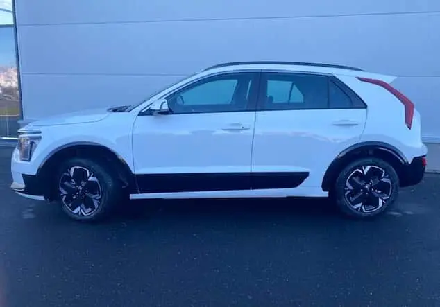 Angebotsdetails Kia Niro EV 64,8-kWh-Batterie Vision weiß