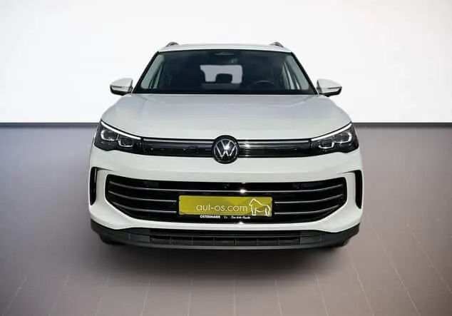 Angebotsdetails Volkswagen Tiguan Tiguan ELEGENCE 4M 2.0TDI 193PS.DSG.MATRIX.NAVI.PANO.AHK.HUD.PDC Oryxweiß Perlmutteffekt
