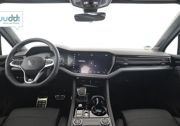 Angebotsdetails Volkswagen Touareg R-Line 3,0 l V6 TDI SCR 4MOTION 8-Gang Tiptronic Weiß
