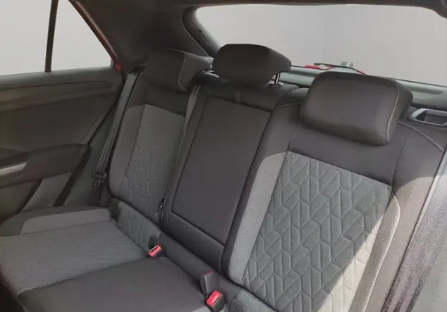 Angebotsdetails Volkswagen T-Roc Move Rot (Kings Red Metallic)