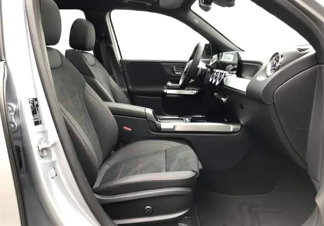 Angebotsdetails Mercedes-Benz GLB 200 ++sofort verfügbar++ Silberlack hightechsilber