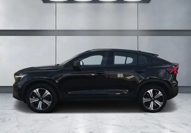 Angebotsdetails Volvo C40 C40 Recharge vollelektrisch, Automatik, Navi, Panormadach, Rückfahrkamera schwarz