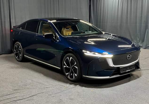 Angebotsdetails Mazda 6E 6e 258PS TAKUMI PLUS*SONY*PANO Deep Crystal Blue