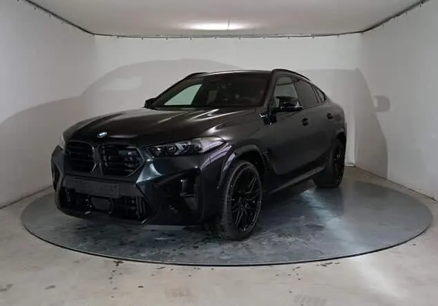 Angebotsdetails BMW X6 BMW M Competition 460 kW (625 PS) 8-Gang Steptronic xDrive 4.4 Allrad Saphirschwarz metallic