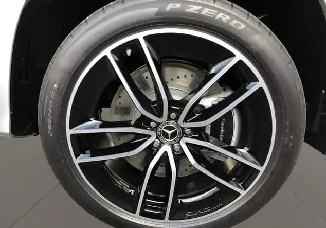 Angebotsdetails Mercedes-Benz GLE 450 d 4MATIC ++sofort verfügbar++ Silberlack hightechsilber