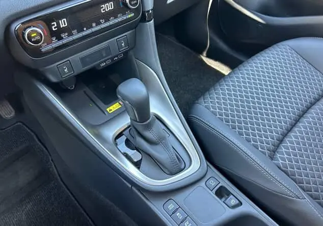Angebotsdetails Mazda .2 HYBRID 1.5 VVT-i HOMURA PLUS HEADUP+CARPLAY+QI Stormy Silver