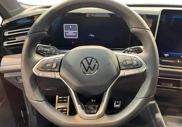 Angebotsdetails Volkswagen Tiguan 1.5 eTSI R-Line ++sofort verfügbar++ Deep black perleffekt