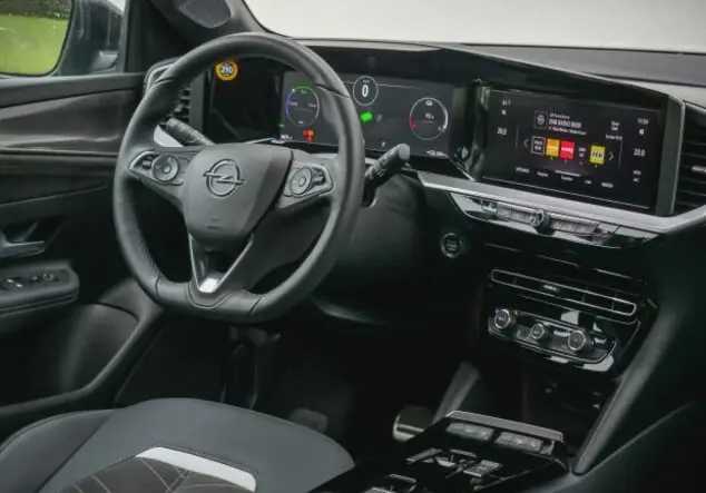 Angebotsdetails Opel Mokka-e e Elegance, Navi, Winter-Paket, Open&Start Kontrast Grau