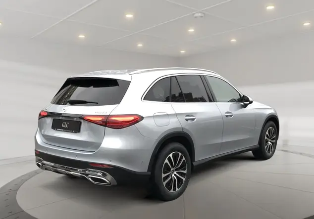 Angebotsdetails Mercedes-Benz GLC Silber-Lack hightechsilber