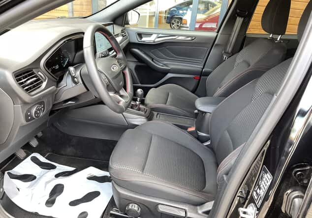 Angebotsdetails Ford Focus Turnier MHEV ST-Line*Kamera*ACC*Sitzhzg*Facelift Agate Black