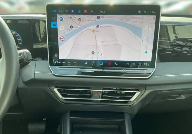 Angebotsdetails Volkswagen Tiguan Tiguan ELEGENCE 4M 2.0TDI 193PS.DSG.MATRIX.NAVI.PANO.AHK.HUD.PDC Oryxweiß Perlmutteffekt