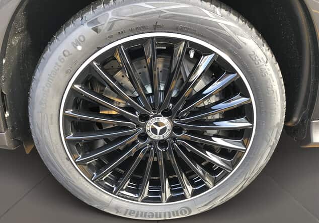 Angebotsdetails Mercedes-Benz GLC 300 de 4MATIC mit EQ Hybrid ++sofort verfügbar++ Metalliclack graphitgrau