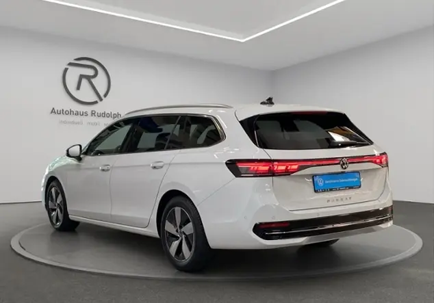 Angebotsdetails Volkswagen Passat Variant B9 2.0 TDI Elegance KLIMA WeiÃ (Pure White)