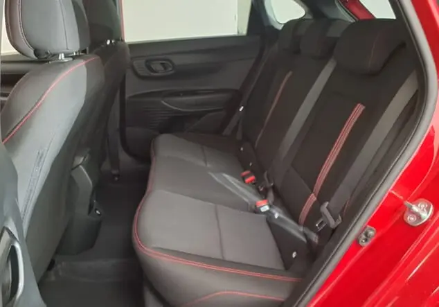 Angebotsdetails Hyundai i20 Hyundai i20 N-Line Style 1.0 T-GDI 74 kW (100 PS) 7-Gang-DSG Dragon Red Pearl