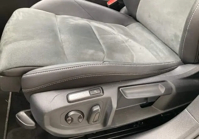 Angebotsdetails Volkswagen Arteon Arteon Shootingbrake R-LINE 4MOTION 2.0TDI 193PS.DSG.LED.NAVI.PANO.AHK.VIRTUAL.PDC Deep Black Perleffekt