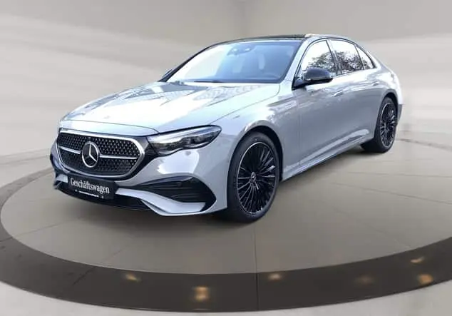 Angebotsdetails Mercedes-Benz E 300 e 4MATIC Limousine mit EQ Hybrid ++sofort verfügbar++ Manufaktur lack manufaktur alpingrau uni