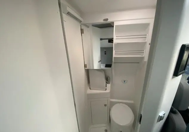 Angebotsdetails Volkswagen Grand California California 680 2.0 TDI / RFK Grau (Indiumgrau Metallic)