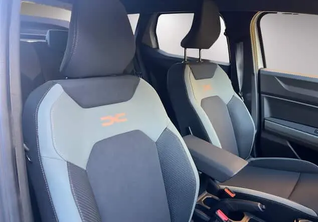 Angebotsdetails Dacia Duster Extreme TCe 130 Sandstone