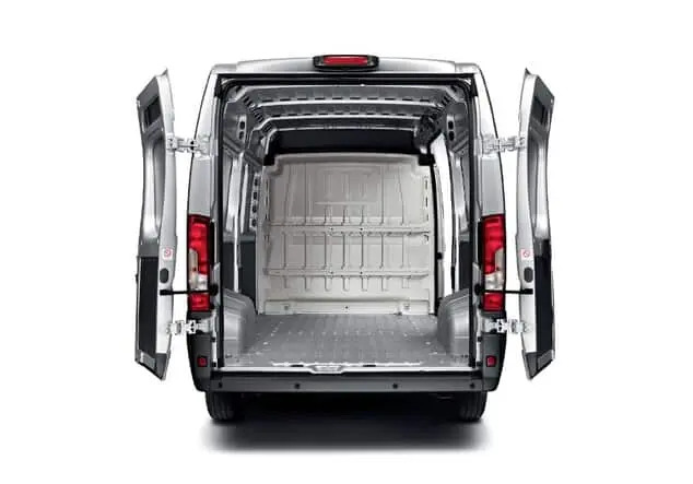 Angebotsdetails Peugeot BOXER Kastenwagen Kaolin Weiß