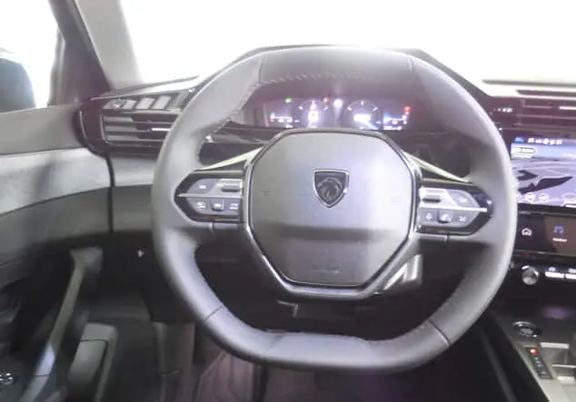 Angebotsdetails Peugeot 308 SW Allure BlueHDi 130 EAT8*NAVI-360° Kamera* Perla Nera Schwarz