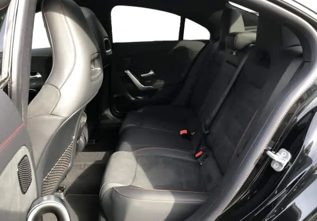 Angebotsdetails Mercedes-Benz CLA 220 4MATIC Coupe Schwarz-lack kosmosschwarz
