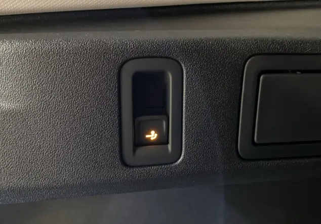 Angebotsdetails Volkswagen Tiguan III Life 1.5 eTSI KLIMA ALU Schwarz (Grenadillschwarz Metallic)