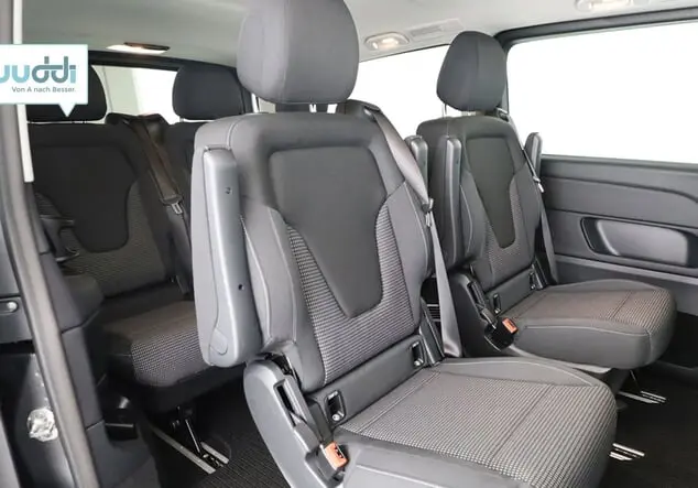 Angebotsdetails Mercedes-Benz V-Klasse V300d Lang 4MATIC Selenitgrau Metallic