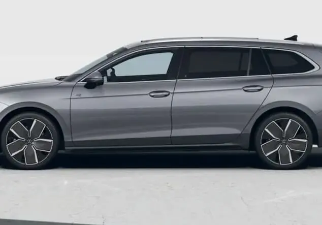 Angebotsdetails Volkswagen Passat Volkswagen Passat Variant R-Line 2.0 TSI 195 kW (265 PS) 7-Gang-DSG Diabasgrau Metallic