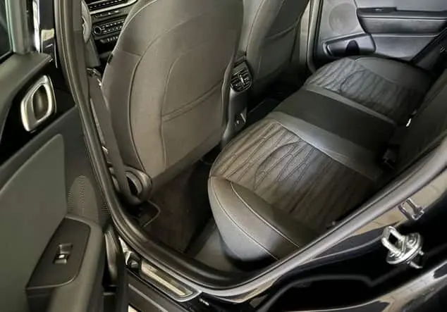 Angebotsdetails Kia XCeed GT Line Schwarz ((1K) BLACK PEARL M)