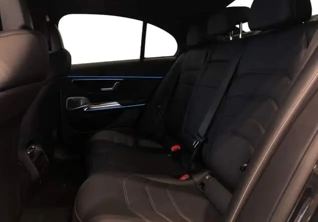 Angebotsdetails Mercedes-Benz E 300 de 4MATIC Limousine mit EQ Hybrid ++sofort verfügbar++ Metalliclack graphitgrau