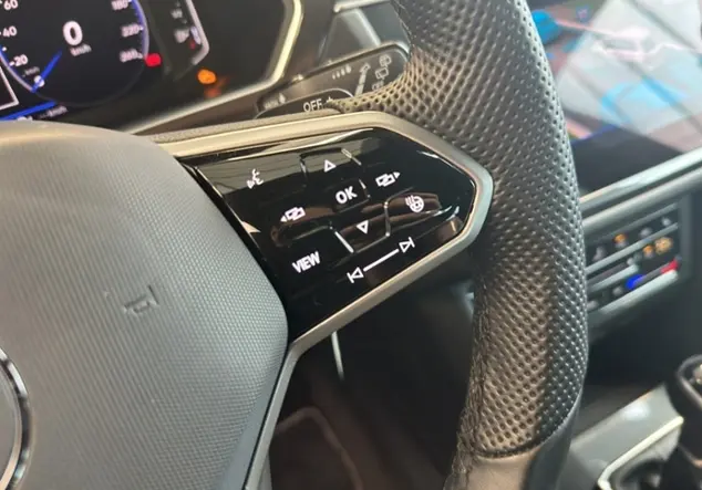 Angebotsdetails Volkswagen Tiguan 2.0TDI R-Line 4Motion IQ-Drive Rf Grau (Delfingrau Metallic)