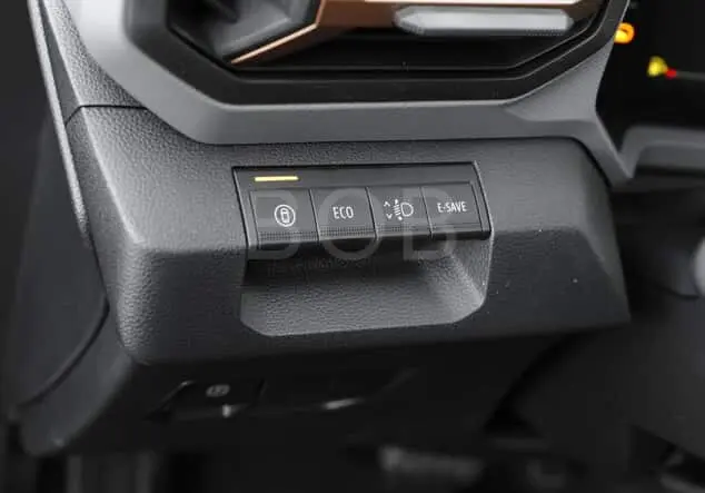 Angebotsdetails Dacia Duster Extreme HYBRID 140 KLIMA BT Perlmutt-Schwarz (Schwarz)