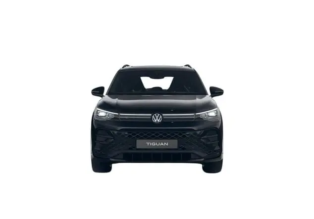 Angebotsdetails Volkswagen Tiguan Volkswagen Tiguan R-Line 1.5 TSI 110 kW (150 PS) 7-Gang-DSG Grenadillschwarz Metallic