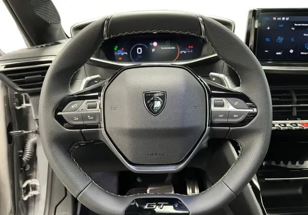 Angebotsdetails Peugeot 208 1.2 Hybrid 110 GT Seleniumgrau