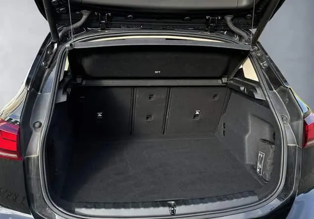 Angebotsdetails BMW 2er 216i Active Tourer, Automatik, schwarz