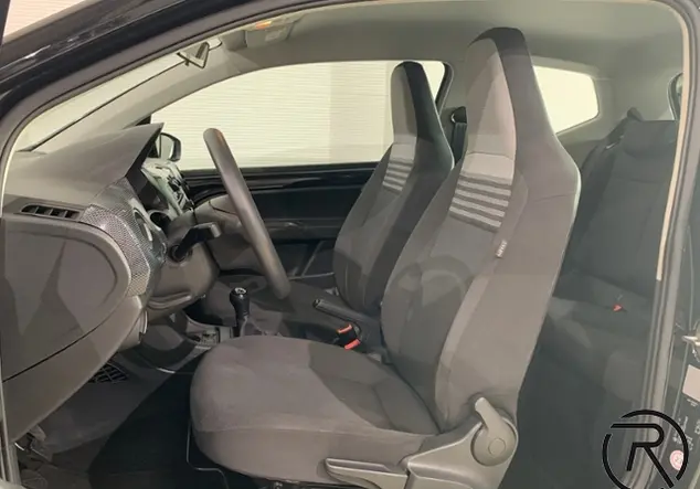 Angebotsdetails Volkswagen up! 1.0 move up! / Radio USB Schwarz (black pearl)