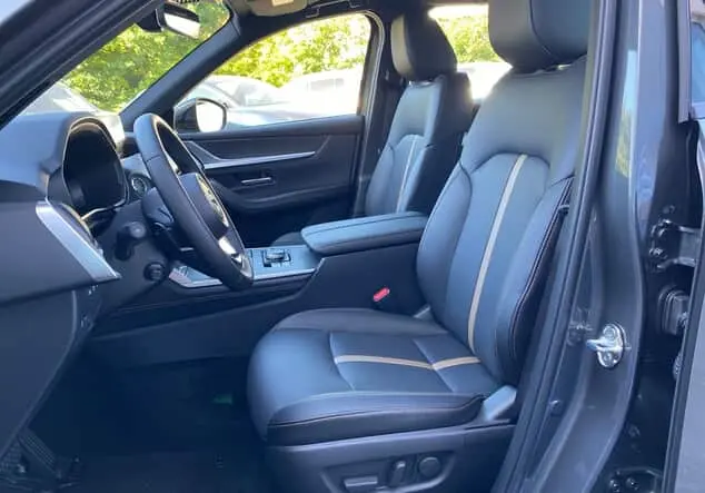 Angebotsdetails Mazda CX-60 5WGN 3.3L e-SKYACTIV D 200ps 8AT Homura PANO Machine Gray Metallic