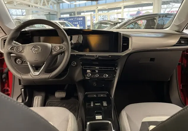 Angebotsdetails Opel Mokka-e rot