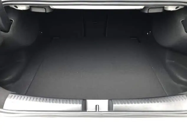 Angebotsdetails Mercedes-Benz CLA 200d Coupe *Night Paket* Weiß Uni-Lack polarweiß