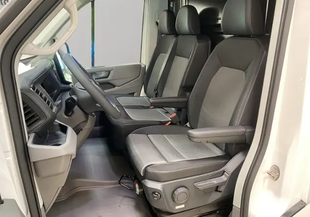 Angebotsdetails Volkswagen Crafter 35 Kasten 2.0 TDI LR KLIMA WeiÃ (Candy-WeiÃ)