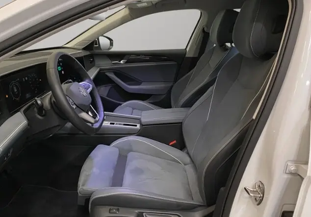 Angebotsdetails Volkswagen Passat Variant B9 2.0 TDI Business KLIMA WeiÃ (OryxweiÃ Perlmutteffekt)