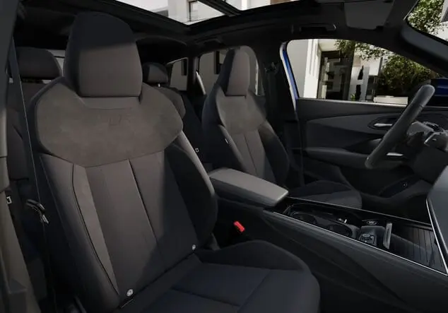 Angebotsdetails Audi Q3 Audi Q3 S line 1.5 TFSI 110 kW (150 PS) 7-Gang tronic Navarrablau Metallic