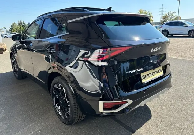 Angebotsdetails Kia Sportage 1.6 CRDi DCT GT-line SO GD - D Schwarz (Zilana schwarz Metallic)